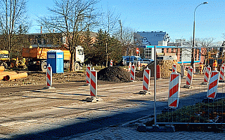 Budowa linii tramwajowej w Olsztynie. Czy tymczasowe przejścia są bezpieczne?